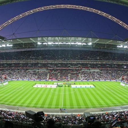 Euro Hotel Wembley Екстер'єр фото