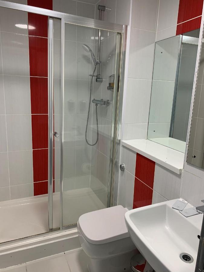 Euro Hotel Wembley Екстер'єр фото