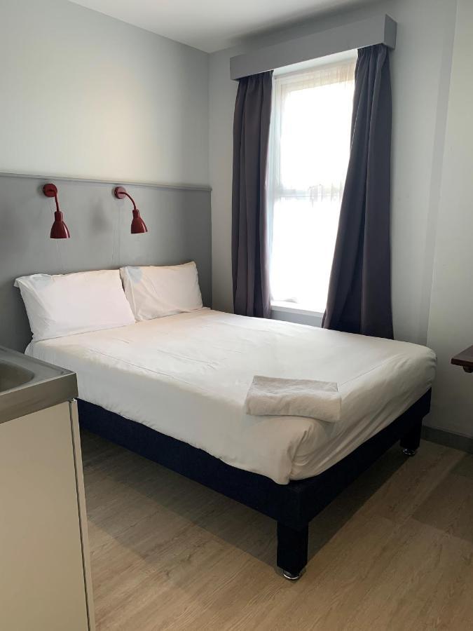 Euro Hotel Wembley Екстер'єр фото