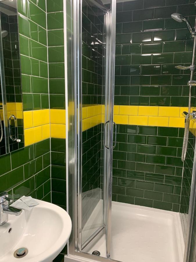 Euro Hotel Wembley Екстер'єр фото