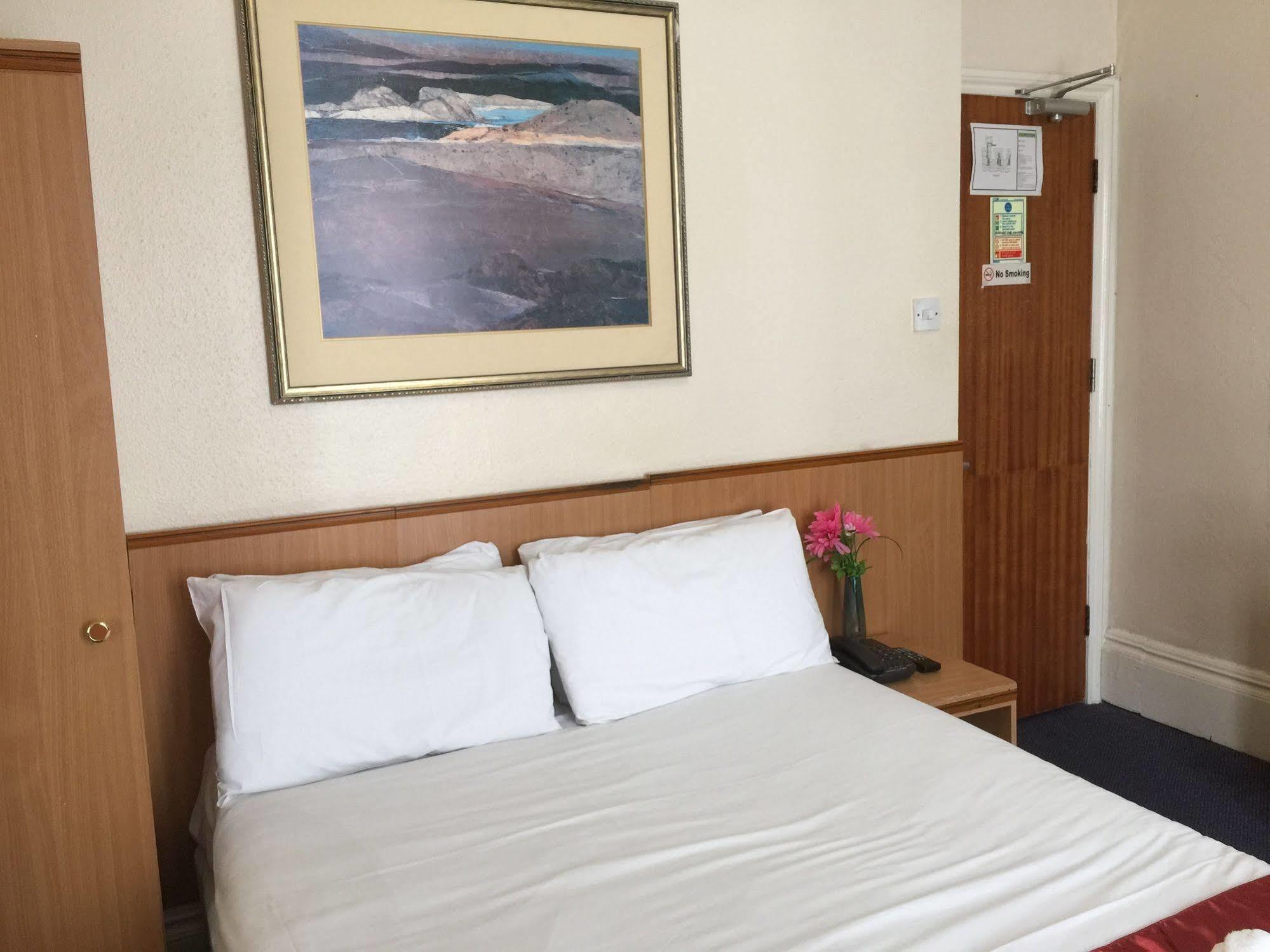 Euro Hotel Wembley Екстер'єр фото
